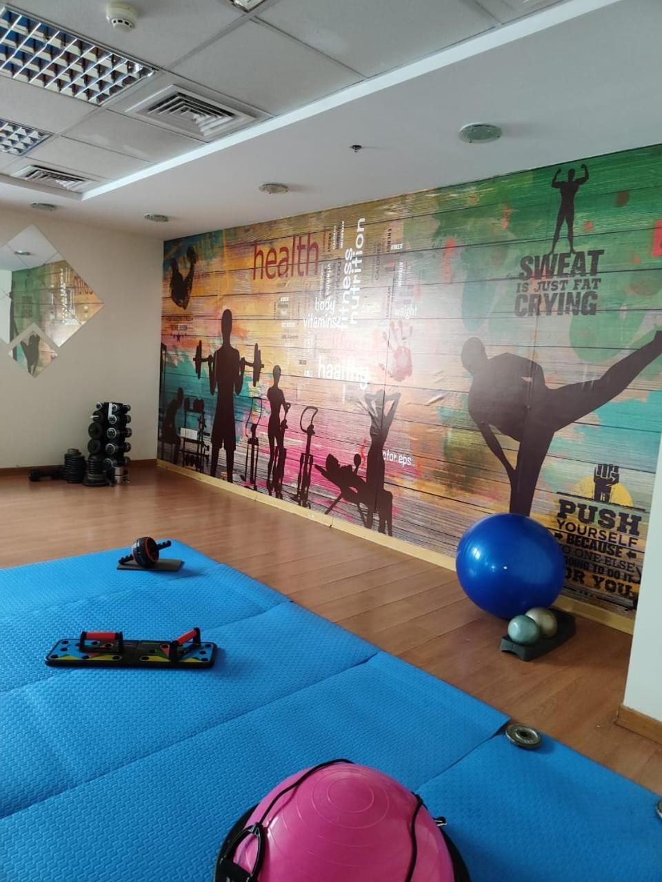 Al Raya Hotel Apartments Dubai Dış mekan fotoğraf