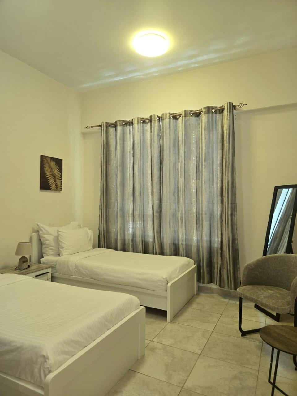 Al Raya Hotel Apartments Dubai Dış mekan fotoğraf
